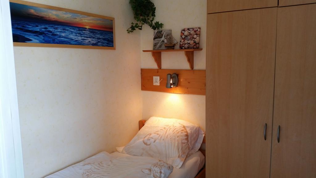 Vuurtoren Bed By The Sea Westkapelle Habitación foto